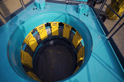 安全高效更环保!UED在线官网网页版(中国)唯一官方网站智能全回转全套管施工再添新利器