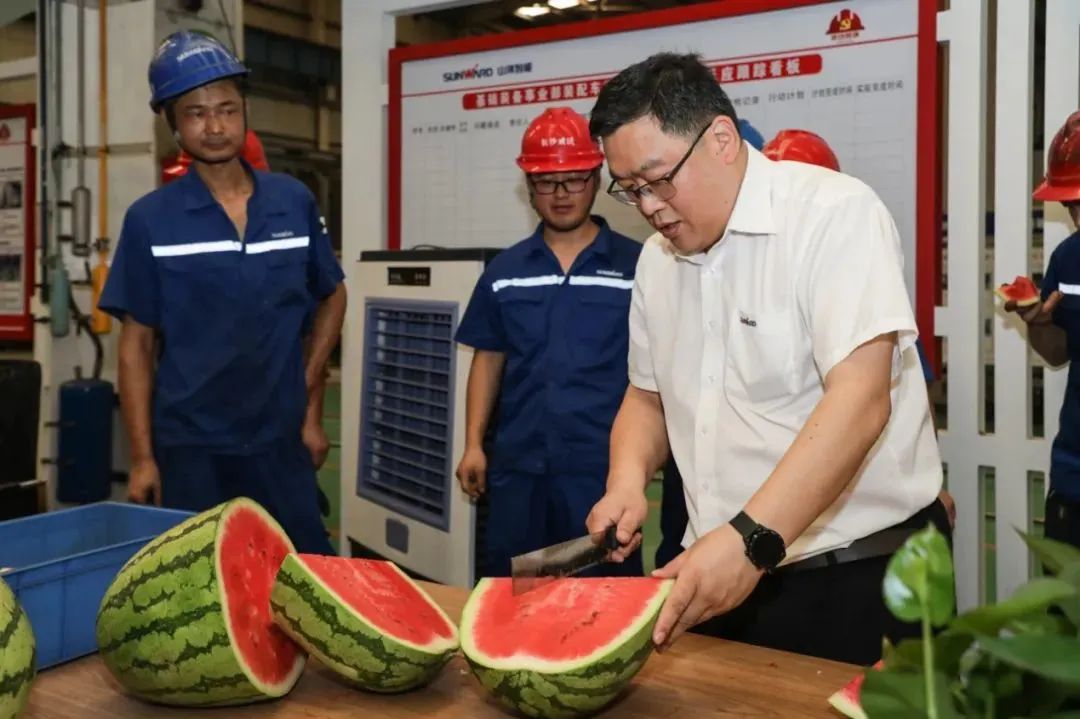 湖南工人报 | 最美娘家人张爱民:乐做“五送”“娘家人”