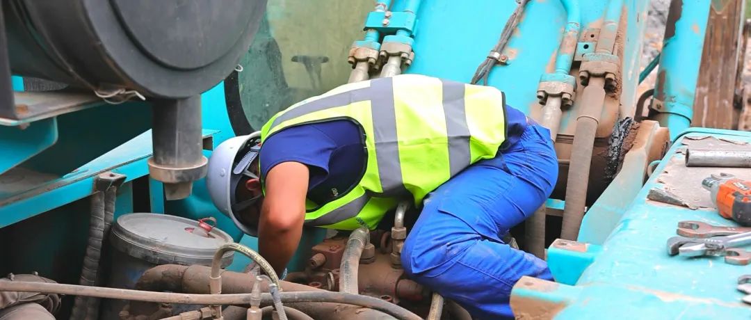 3650天、3000余条工单……90后“张师傅”用十年青春诠释UED在线官网网页版(中国)唯一官方网站匠心