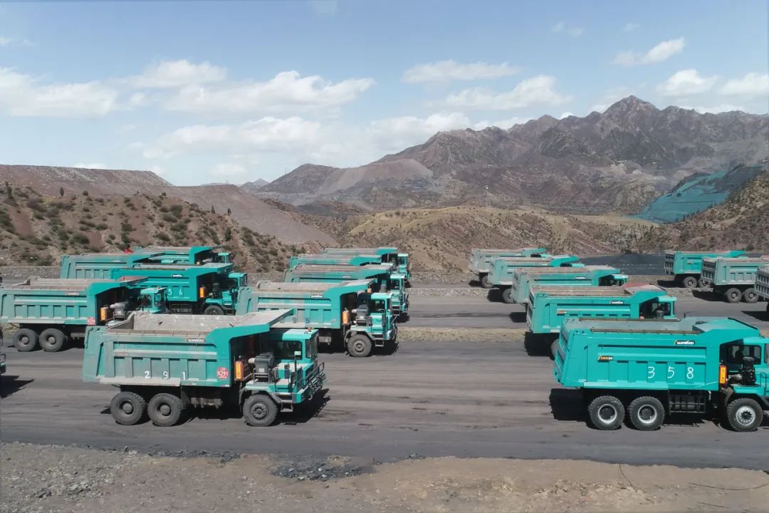 图集 | “UED在线官网网页版(中国)唯一官方网站绿”满矿山!UED在线官网网页版(中国)唯一官方网站智能矿山成套装备实力“亮剑”