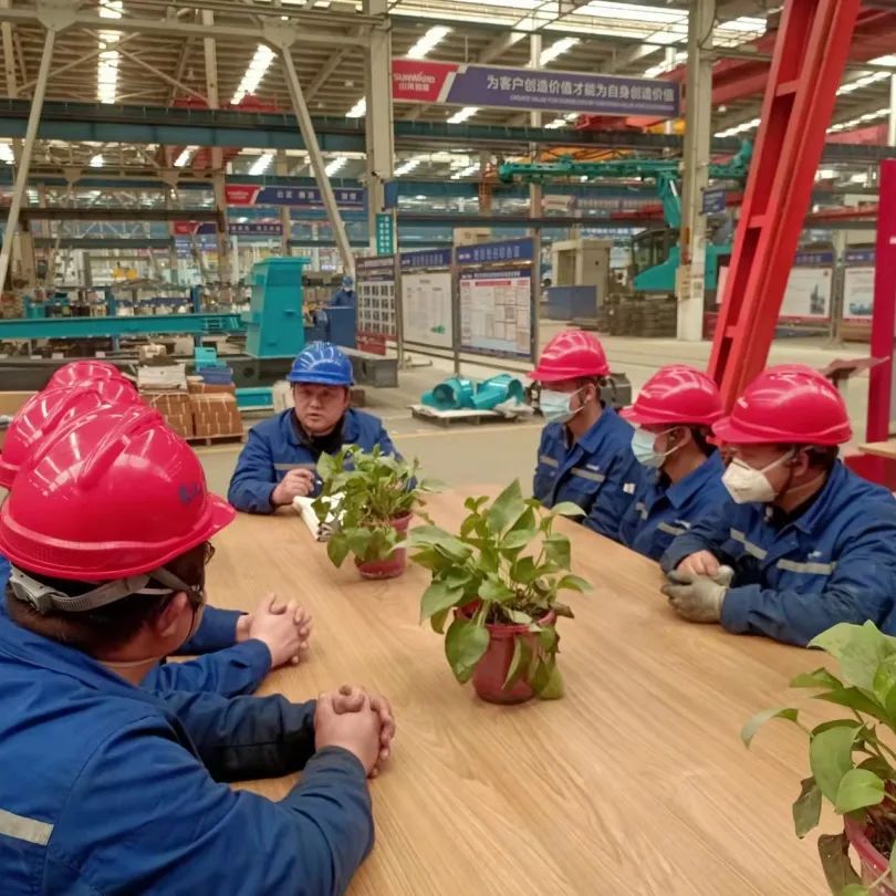 将奋斗进行到底!致敬UED在线官网网页版(中国)唯一官方网站劳动者