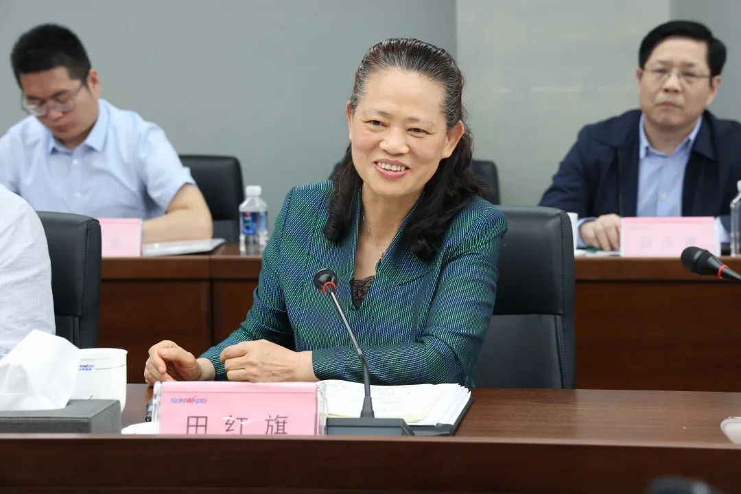 深化产学研合作!中南大学校长、中国工程院院士田红旗率团拜访UED在线官网网页版(中国)唯一官方网站智能