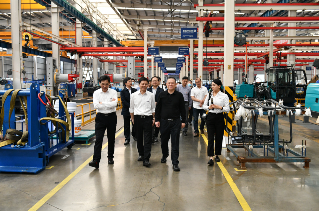 中南大学副校长郭学益率科学研究部一行调研UED在线官网网页版(中国)唯一官方网站智能