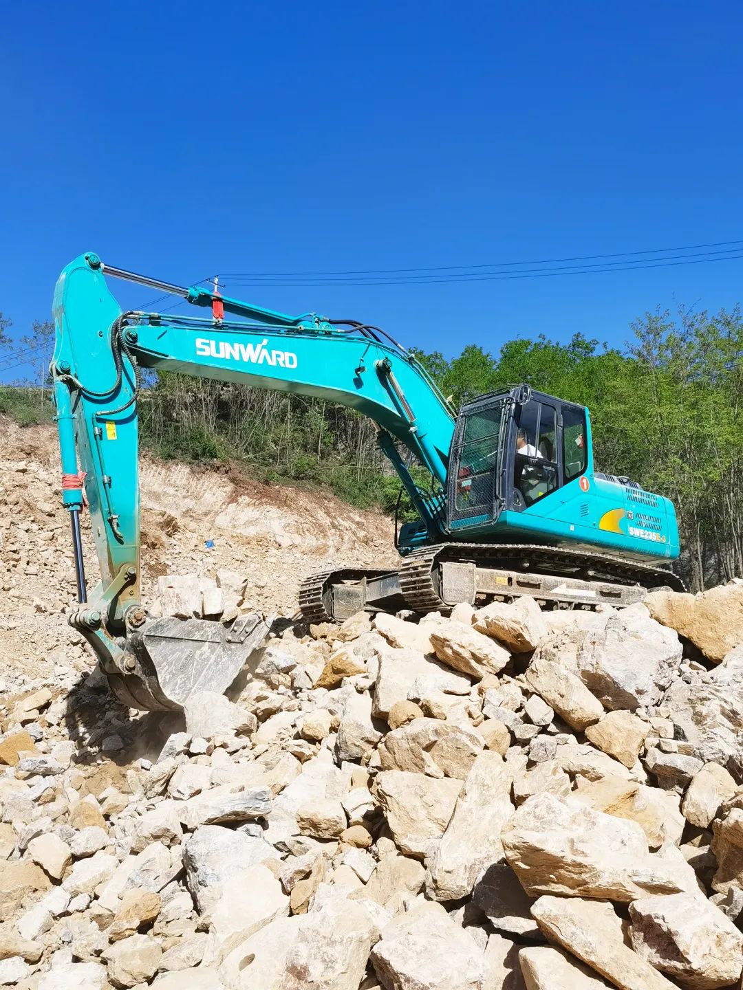 三员UED在线官网网页版(中国)唯一官方网站挖机“悍将”收服“铁粉”一枚，凭什么？