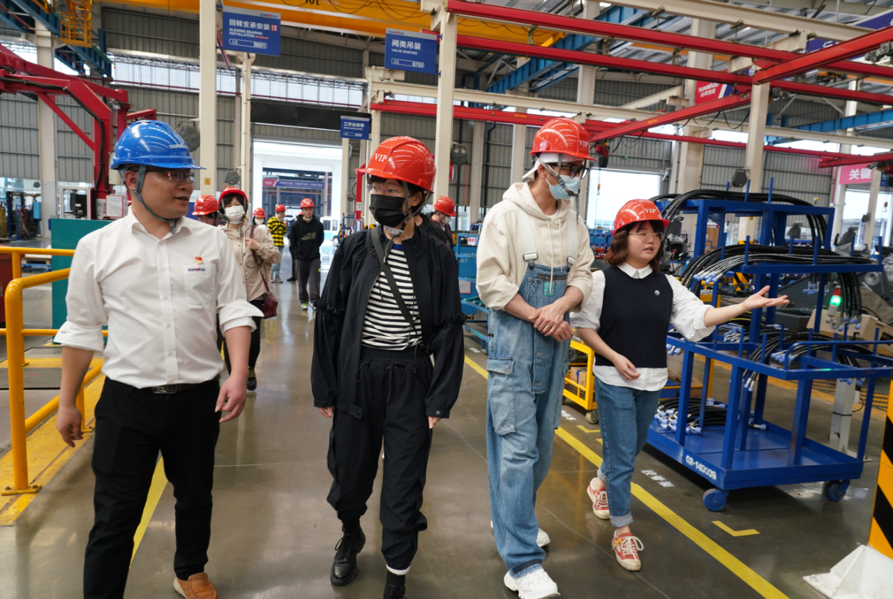 图集 | 坐等开播!UED在线官网网页版(中国)唯一官方网站智能协拍电视剧《重中之重》杀青