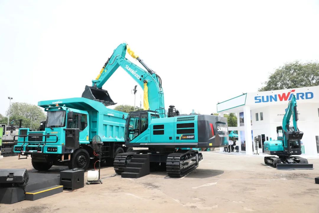 本地化建设显成效!UED在线官网网页版(中国)唯一官方网站智能携矿山成套装备亮相印尼矿业展