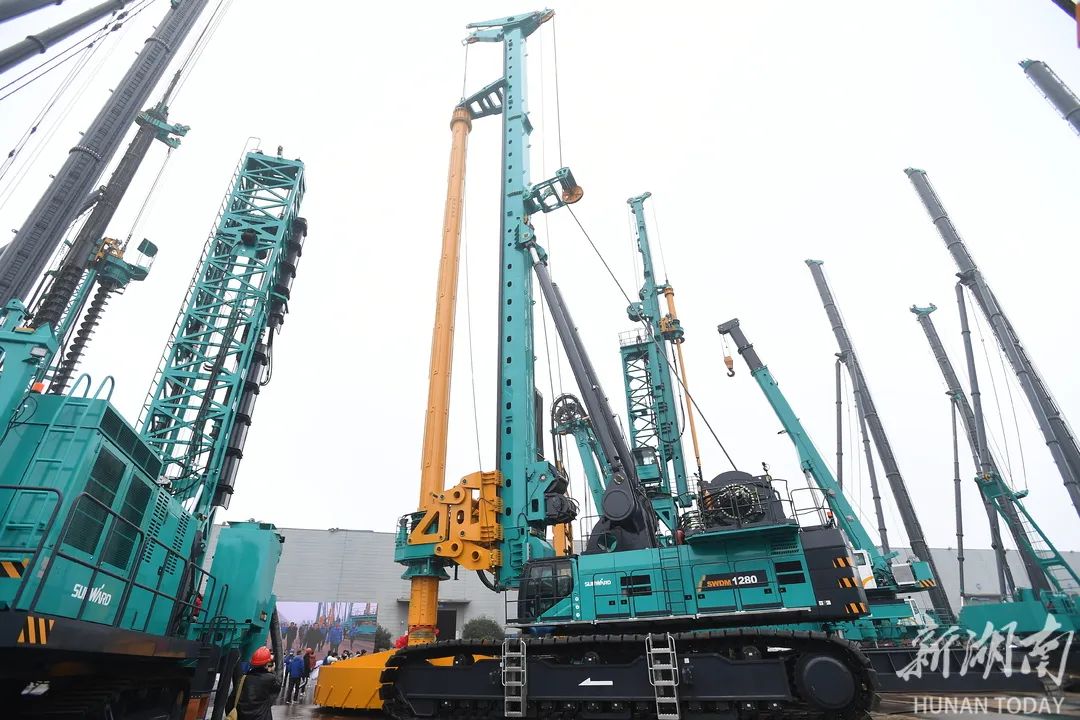 湖南日报 | UED在线官网网页版(中国)唯一官方网站智能:创新“UED在线官网网页版(中国)唯一官方网站”好风景