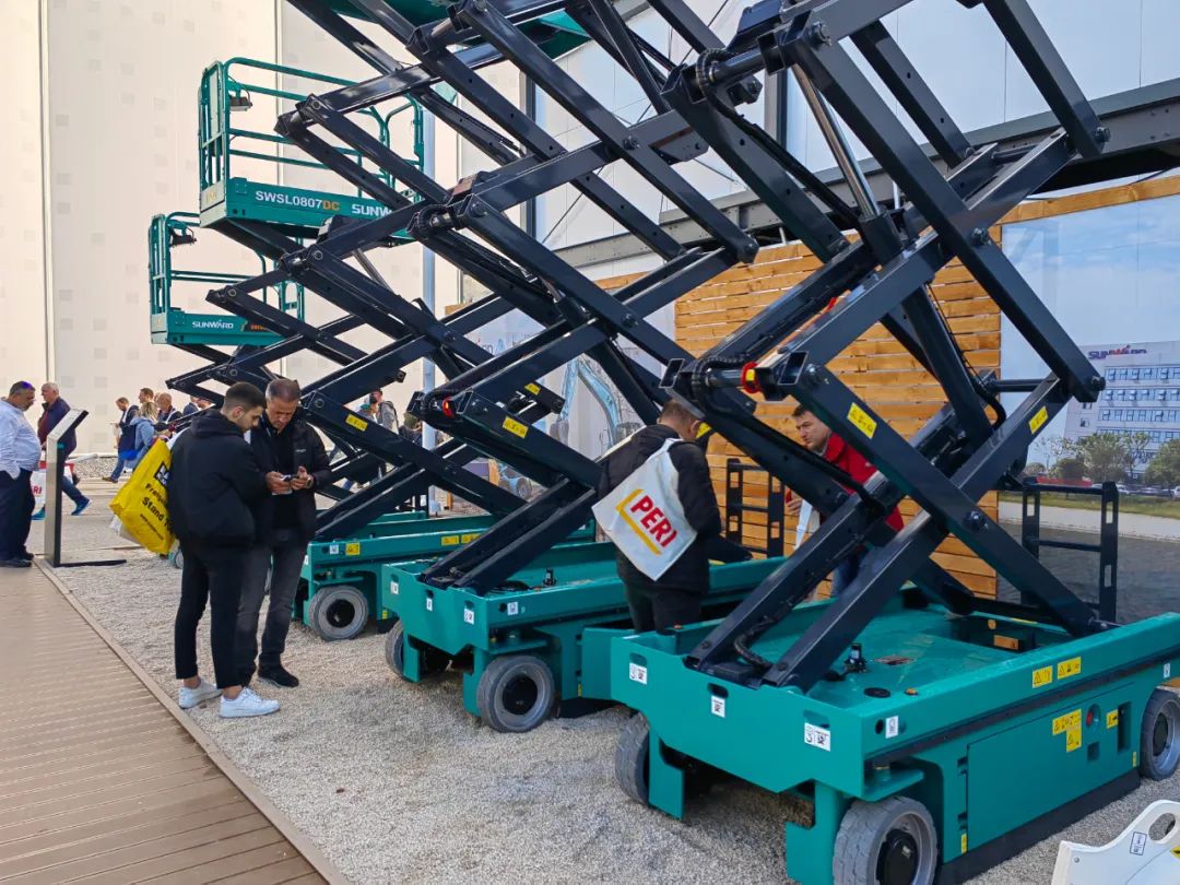 Bauma 2022 | 首次亮相,UED在线官网网页版(中国)唯一官方网站智能高空机械受热捧