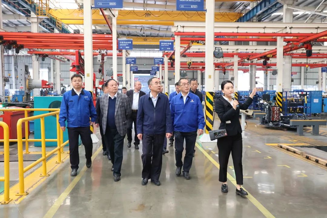 强强联合，夯实湖南工程建设湘军！UED在线官网网页版(中国)唯一官方网站智能与湖南路桥签订战略合作协议
