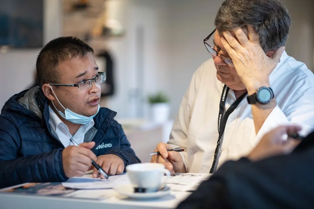 Bauma 2022 | 一组火热现场图带您重温UED在线官网网页版(中国)唯一官方网站智能德国宝马展之旅