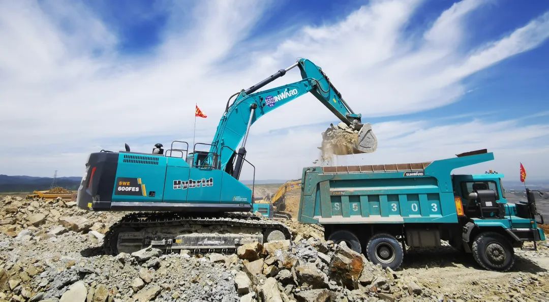 为实现“双碳”目标贡献力量!UED在线官网网页版(中国)唯一官方网站智能混合动力挖掘机项目入围又一全国重要赛事总决赛