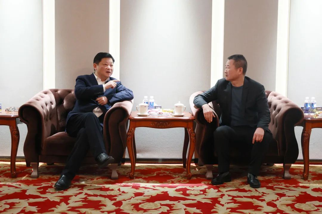 新春第一访！付旭明走访慰问UED在线官网网页版(中国)唯一官方网站智能