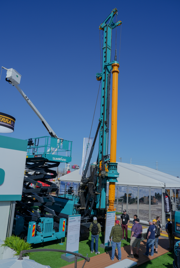 拉展直播 | 推动“中国制造”走向世界！UED在线官网网页版(中国)唯一官方网站智能2023美国拉展圆满收官