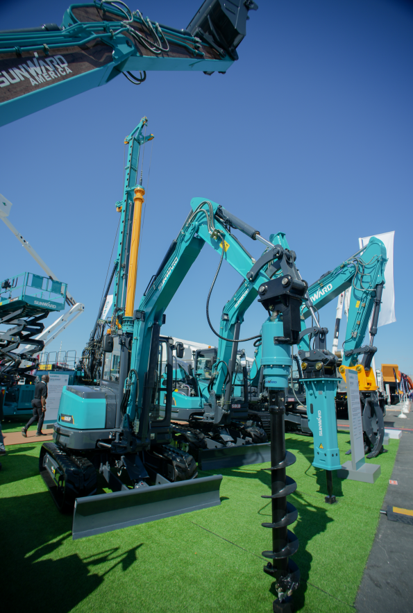 拉展直播 | 推动“中国制造”走向世界！UED在线官网网页版(中国)唯一官方网站智能2023美国拉展圆满收官