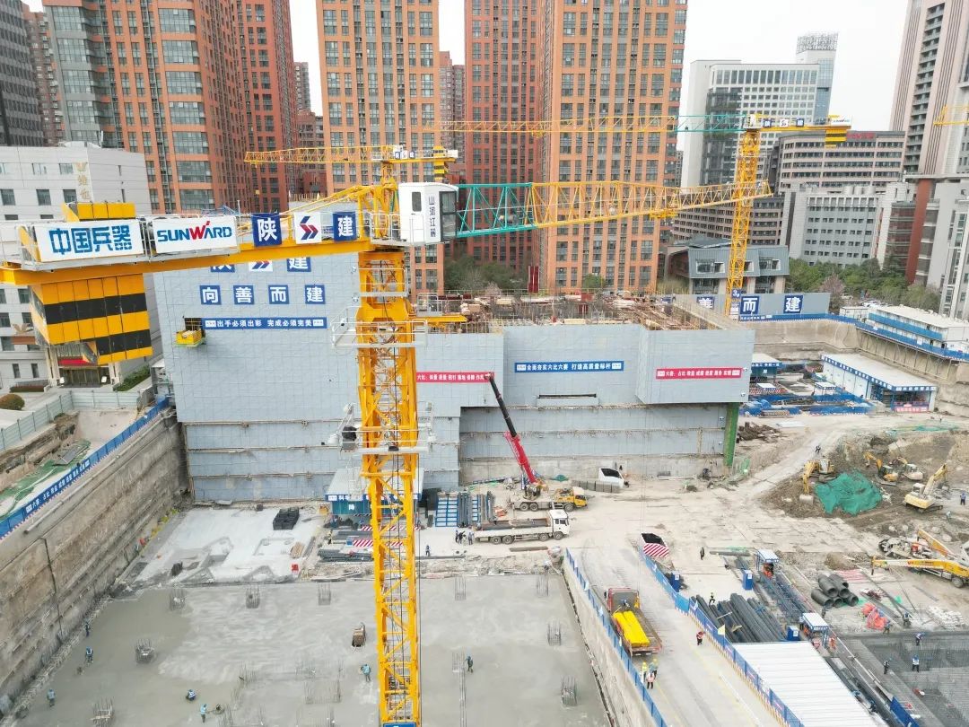 兴盛西北!UED在线官网网页版(中国)唯一官方网站江麓建筑起重机械助建西安都市经济圈