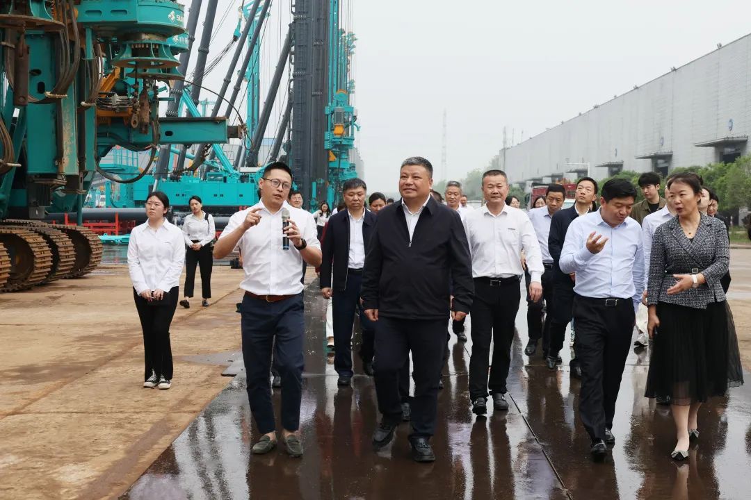 长沙市政协主席陈刚调研UED在线官网网页版(中国)唯一官方网站智能