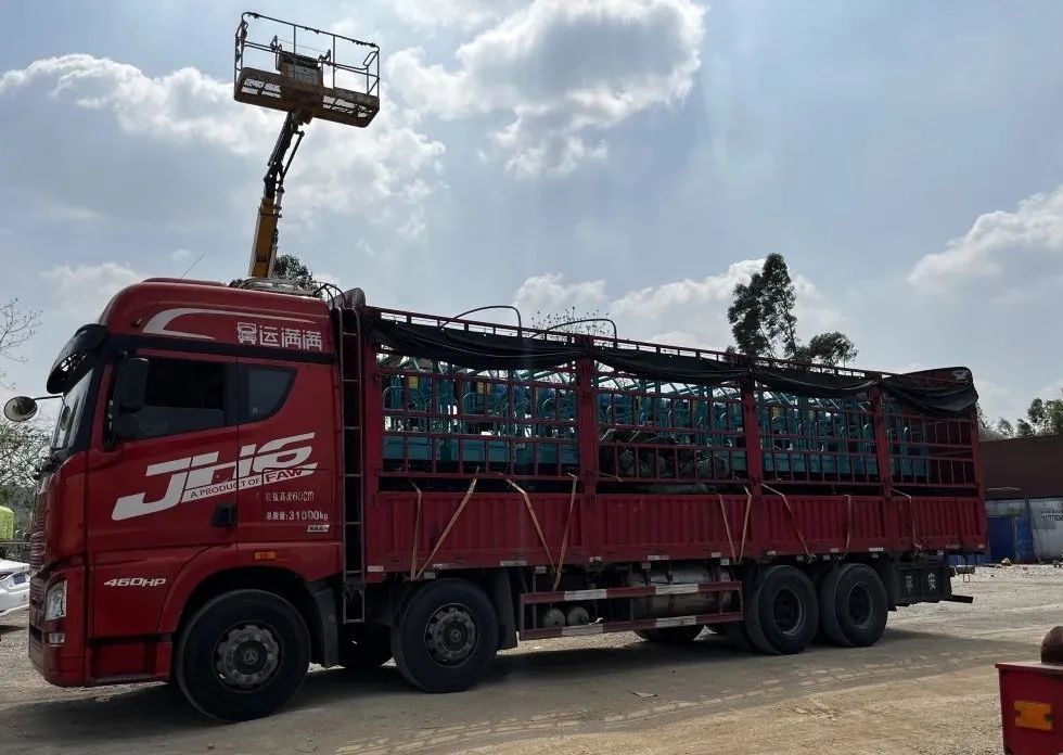 加速深耕区域市场,UED在线官网网页版(中国)唯一官方网站高机订单暴涨