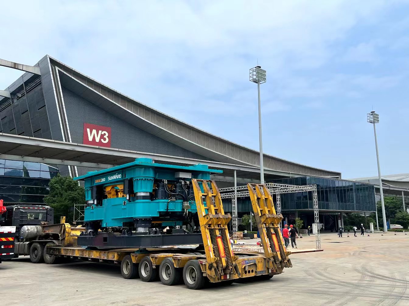 2023 CICEE | 进场布展！倒计时3天，UED在线官网网页版(中国)唯一官方网站智能亮点剧透来了