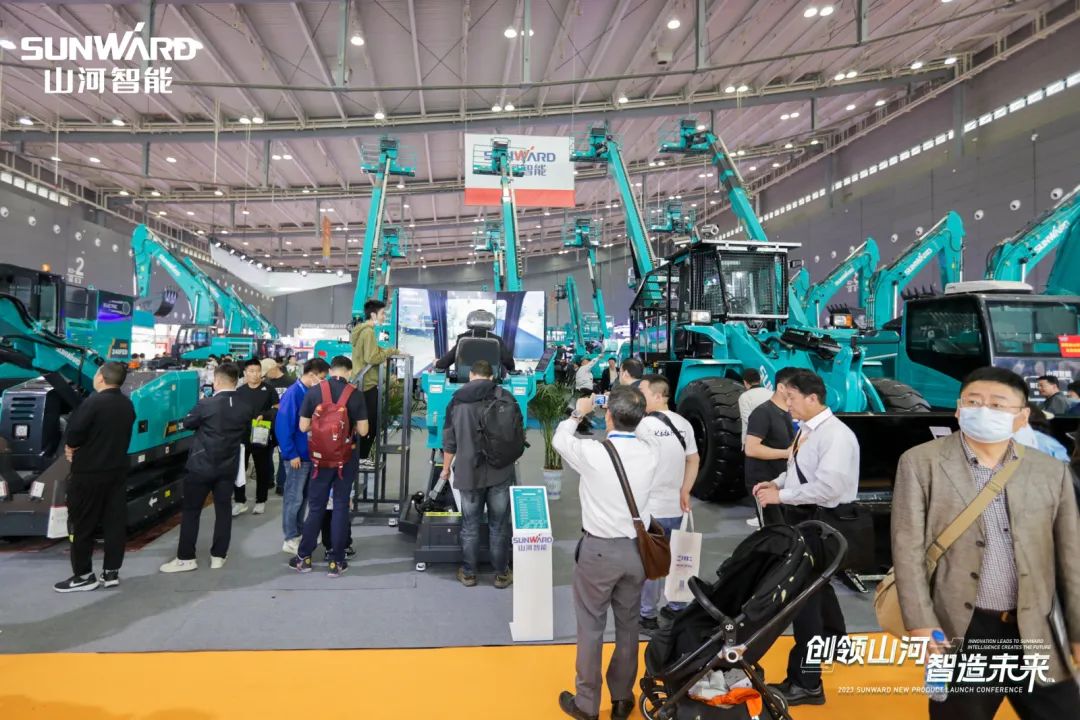 2023 CICEE | UED在线官网网页版(中国)唯一官方网站智能亮相2023长沙国际工程机械展!智能化、电动化产品站C位