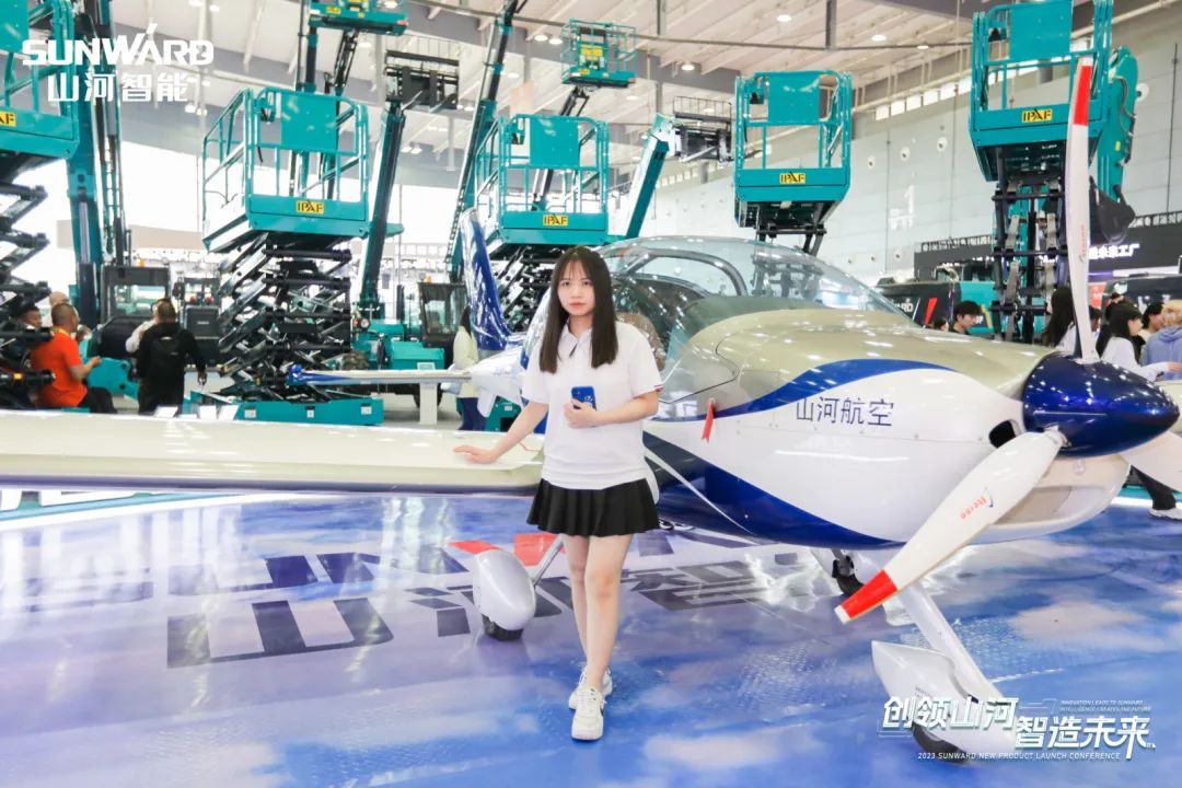 闪耀2023 CICEE!看UED在线官网网页版(中国)唯一官方网站智能“明星产品”有多“炫”