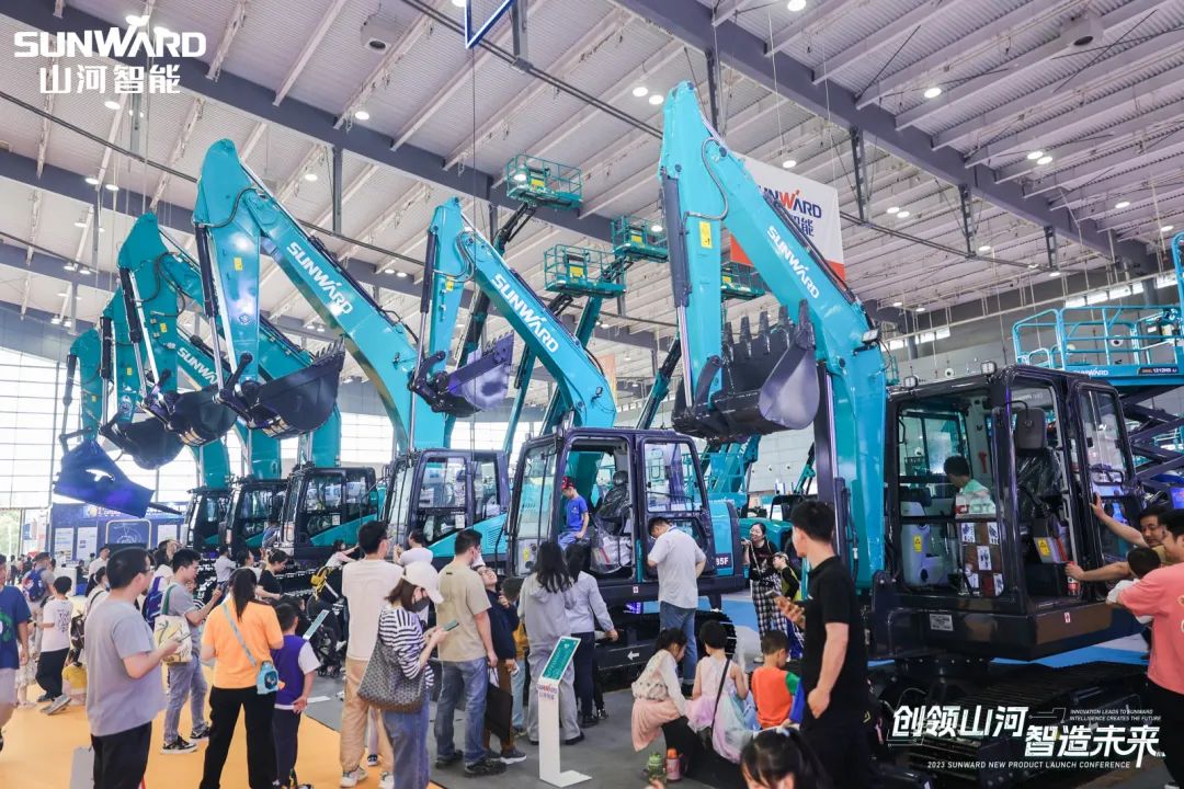 2023 CICEE | 全球工程机械盛会完美落幕!UED在线官网网页版(中国)唯一官方网站智能交出闪亮答卷