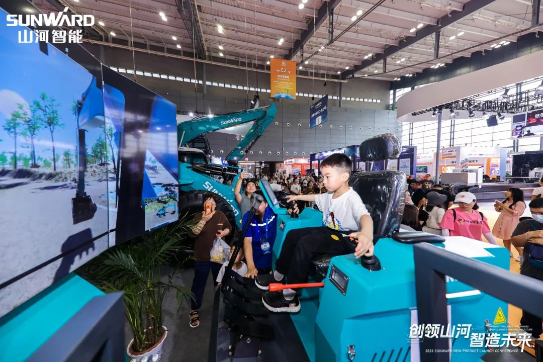 2023 CICEE | 全球工程机械盛会完美落幕!UED在线官网网页版(中国)唯一官方网站智能交出闪亮答卷