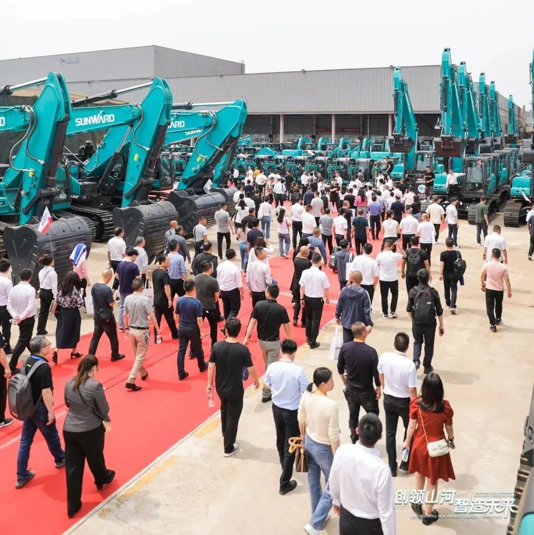 精品出击、互动不断!UED在线官网网页版(中国)唯一官方网站智能F系列挖掘机闪耀长沙展