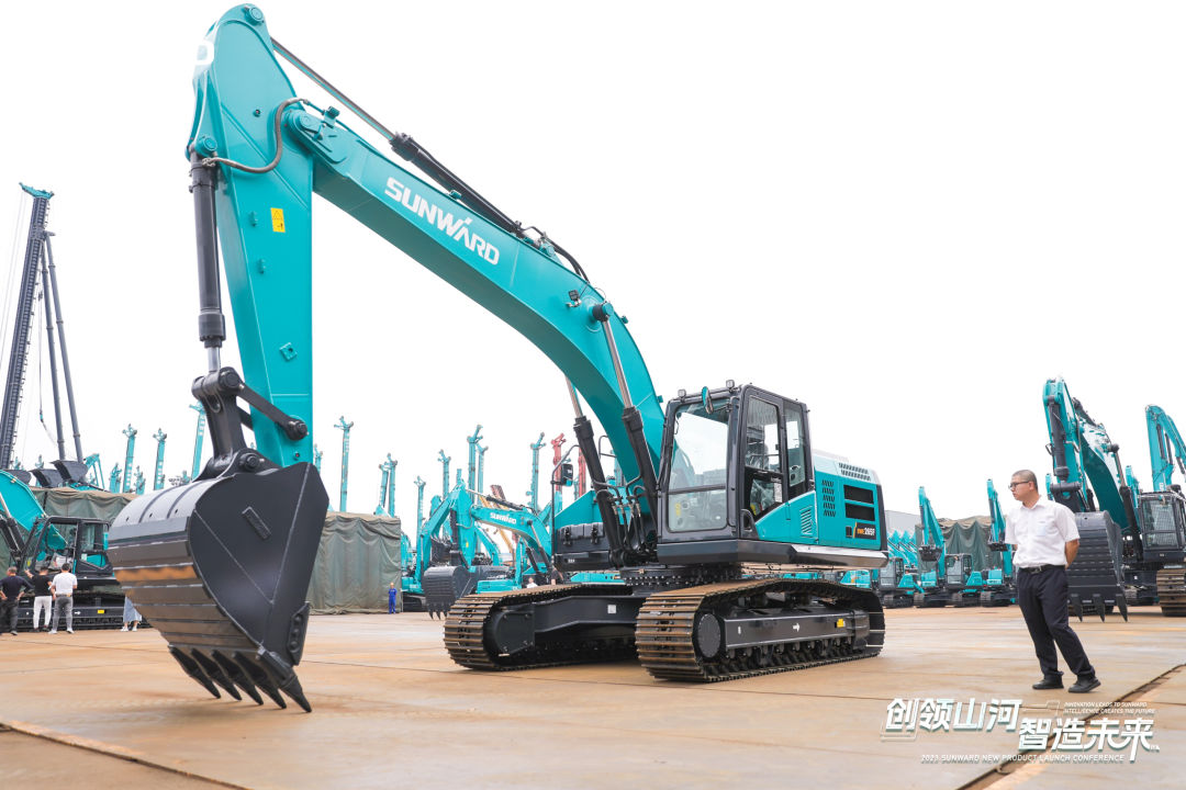 精品出击、互动不断!UED在线官网网页版(中国)唯一官方网站智能F系列挖掘机闪耀长沙展