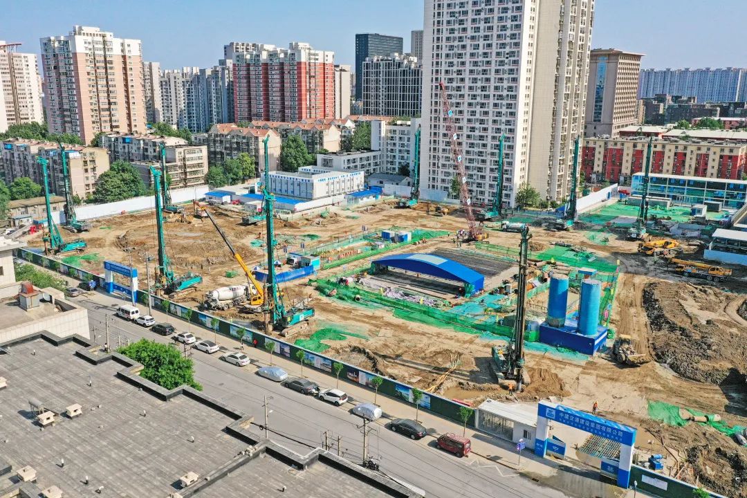 闪耀首都！UED在线官网网页版(中国)唯一官方网站智能旋挖钻机集群助力民生工程