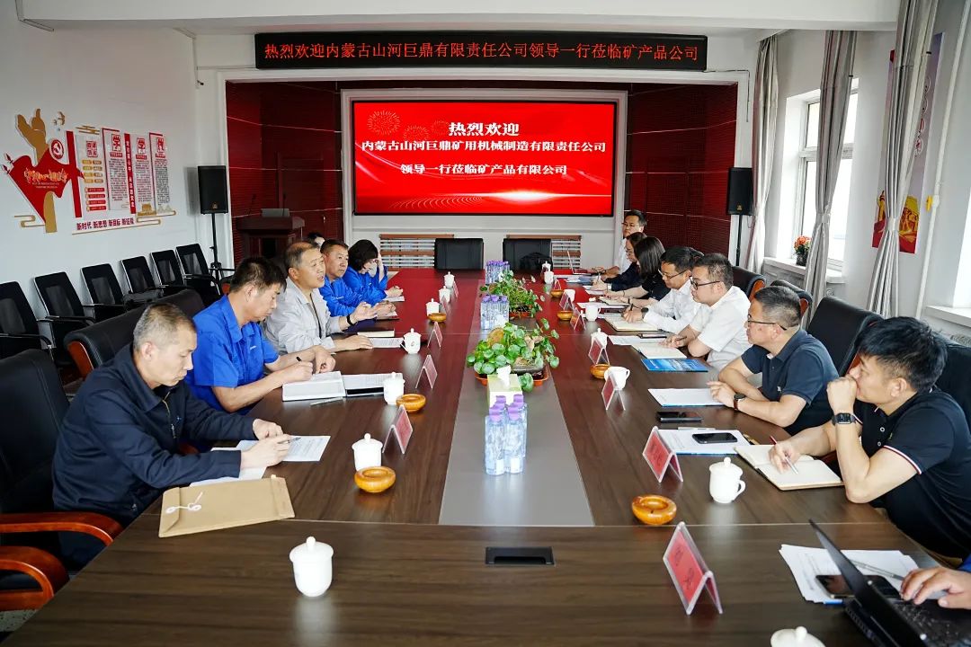 持续助力“双碳”目标,UED在线官网网页版(中国)唯一官方网站巨鼎LNG矿卡在辽宁批量应用