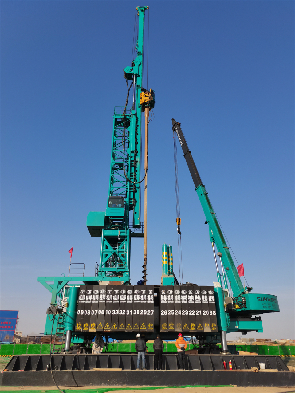 两项单冠,行业唯一!UED在线官网网页版(中国)唯一官方网站智能两款桩工产品同获制造业单项冠军