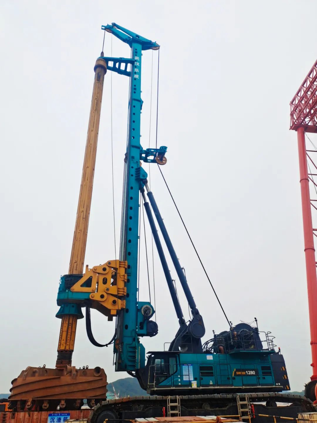 新战绩+1!UED在线官网网页版(中国)唯一官方网站智能超级旋挖钻机创6.3米直径钻孔新纪录