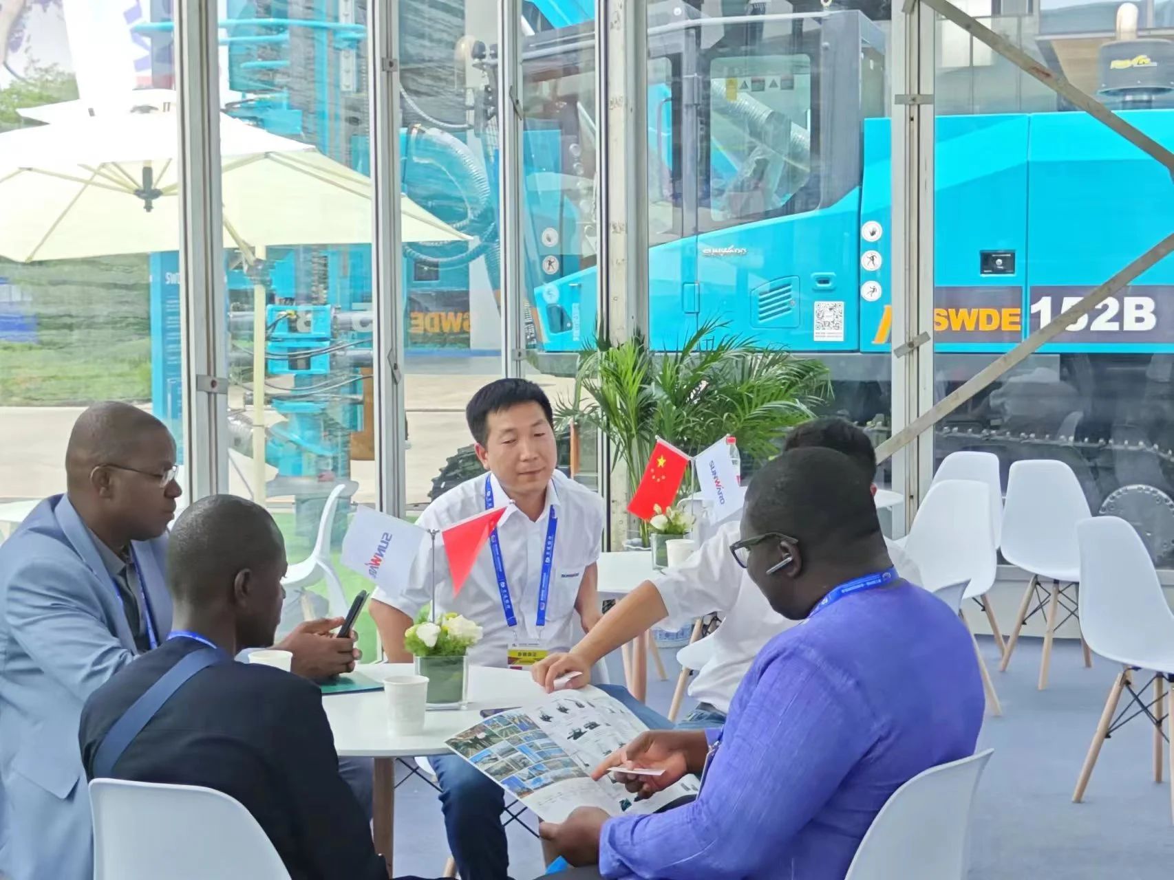 逐梦非洲,携手同行!UED在线官网网页版(中国)唯一官方网站智能亮相第三届中非经贸博览会