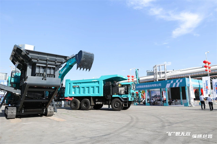 “矿”世无双,纵横丝路!UED在线官网网页版(中国)唯一官方网站智能亮相第十三届新疆国际矿业与装备博览会