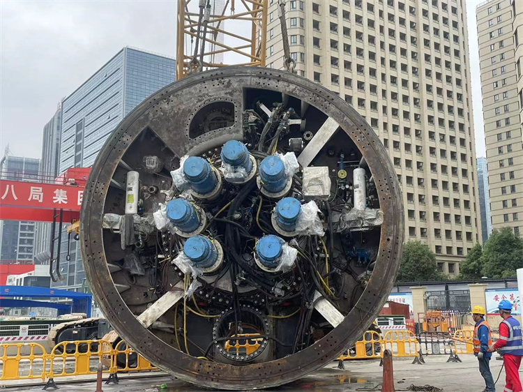 首战华东市场!中铁UED在线官网网页版(中国)唯一官方网站杭德市域铁路工程地莫区间左线盾构机顺利始发
