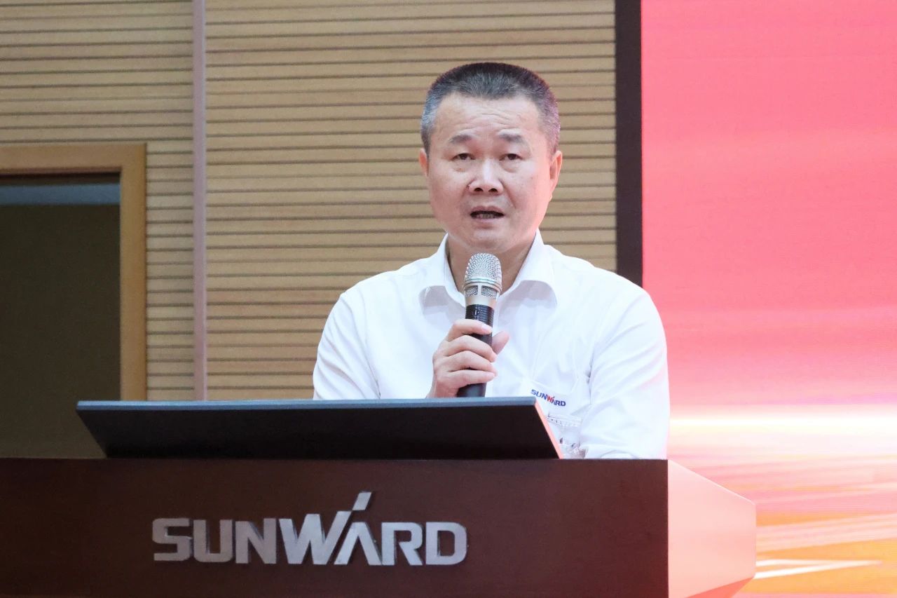 强信心 聚合力 共建美好家园——庆祝UED在线官网网页版(中国)唯一官方网站智能成立24周年表彰大会隆重召开