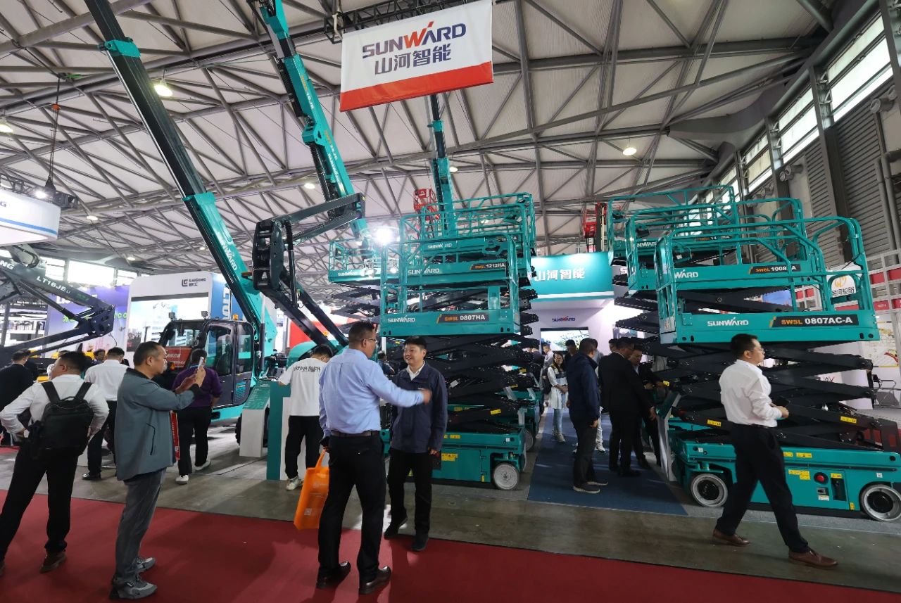 精品出击，闪耀魔都！UED在线官网网页版(中国)唯一官方网站智能全系列高空机械亮相2023亚洲国际高空展