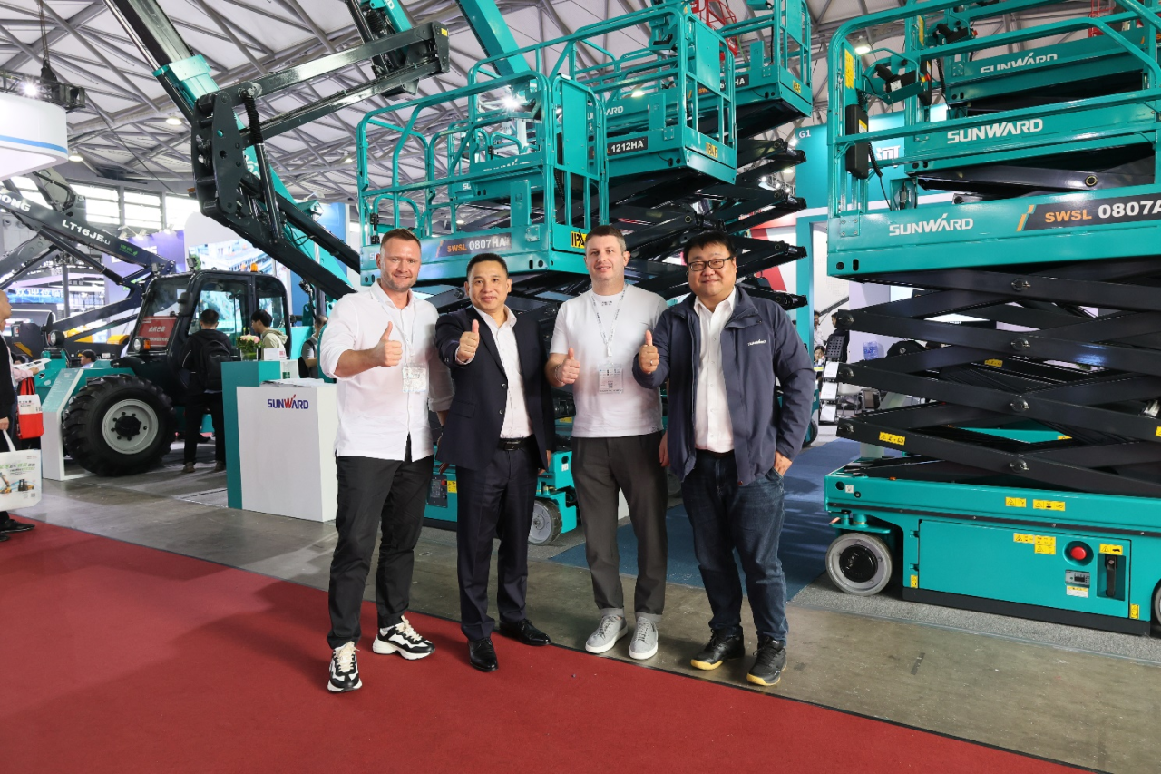 精品出击，闪耀魔都！UED在线官网网页版(中国)唯一官方网站智能全系列高空机械亮相2023亚洲国际高空展