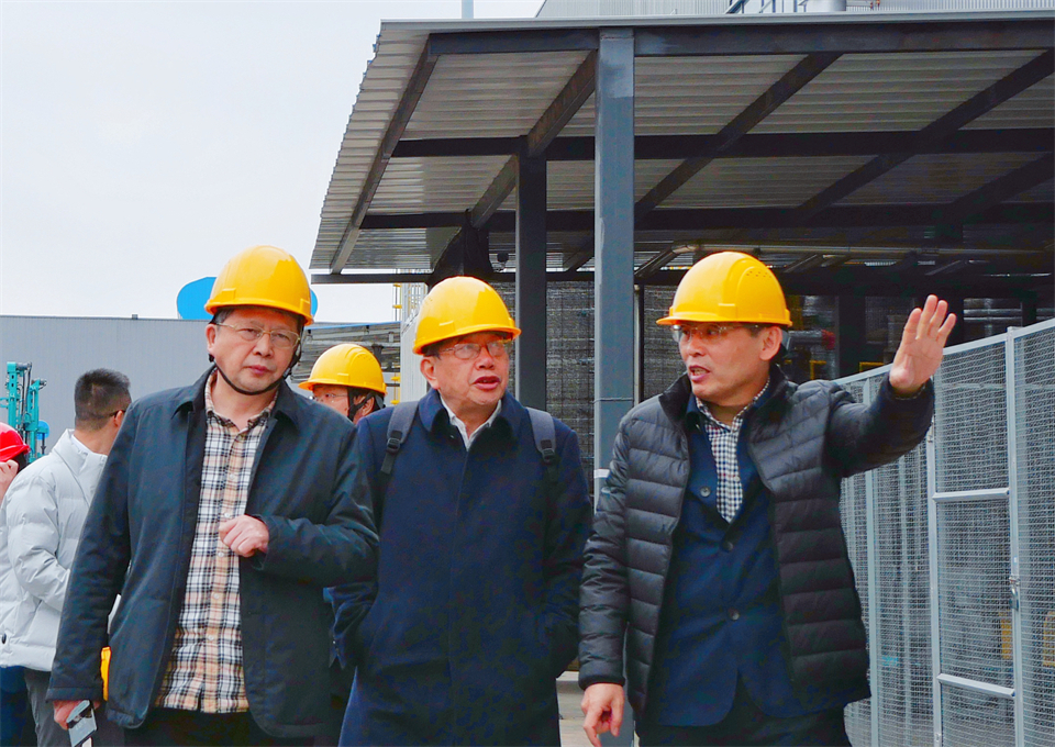 清华大学&UED在线官网网页版(中国)唯一官方网站智能联合博士后培养出成果！暨博邦UED在线官网网页版(中国)唯一官方网站人造石墨负极全工序链连续一体化产线长周期生产运行