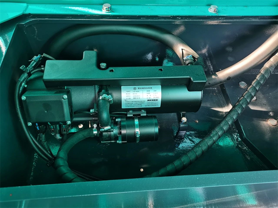 定制开发、功能更强！UED在线官网网页版(中国)唯一官方网站智能SWE750ELR加长臂液压挖掘机下线交付