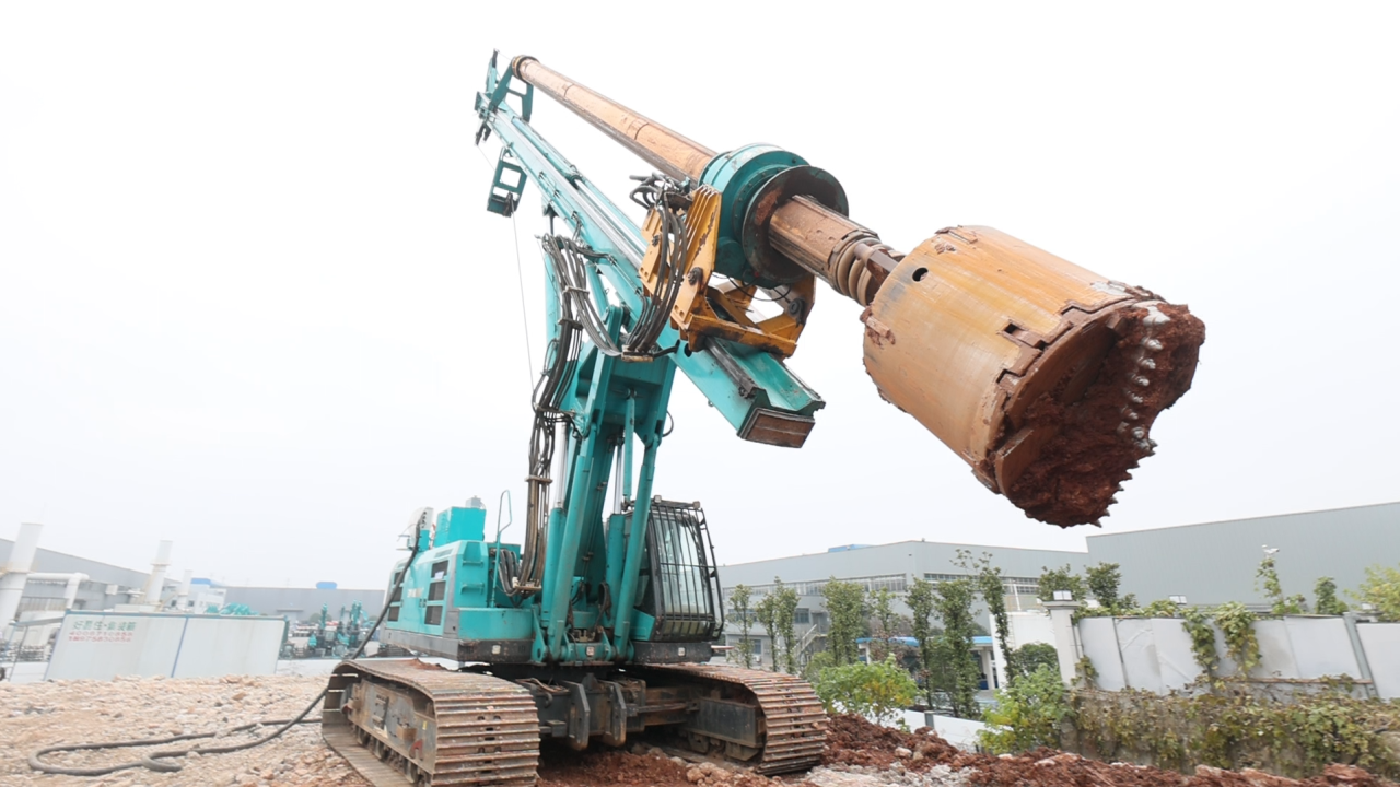 助力“双碳”目标！UED在线官网网页版(中国)唯一官方网站智能“旋挖油改电”项目来了