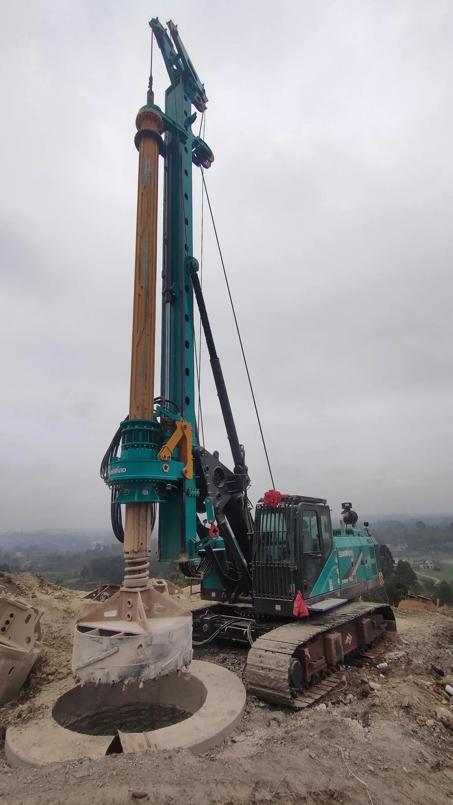 持续火热交付！UED在线官网网页版(中国)唯一官方网站智能SWDM190JN旋挖钻机备受全国各地客户青睐