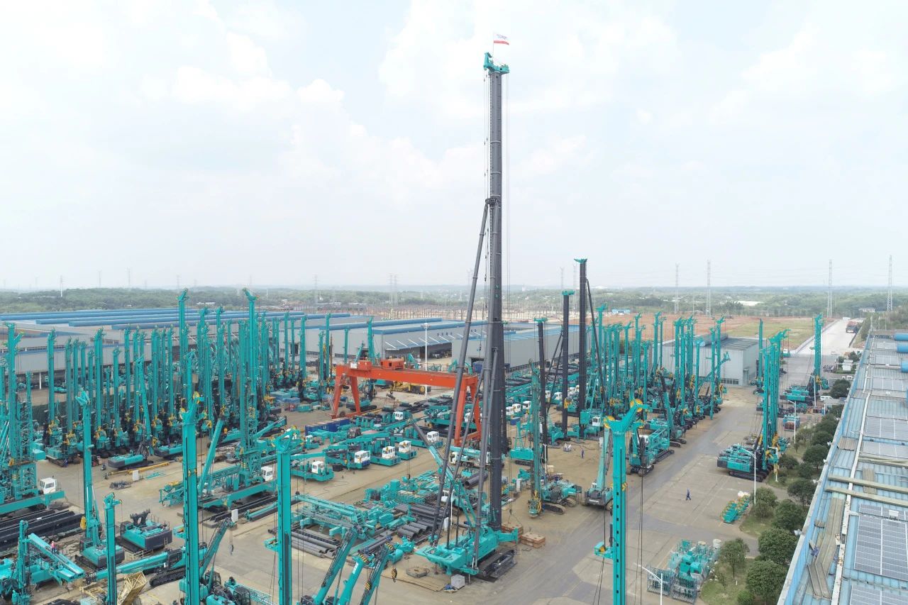 单冠三连！UED在线官网网页版(中国)唯一官方网站智能再获国家制造业单项冠军