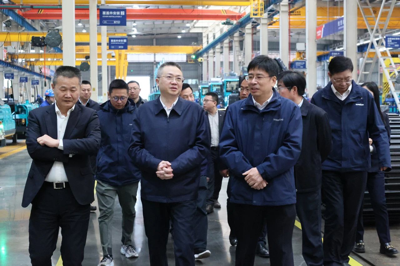 长沙市人民政府副市长康镇麟调研UED在线官网网页版(中国)唯一官方网站智能