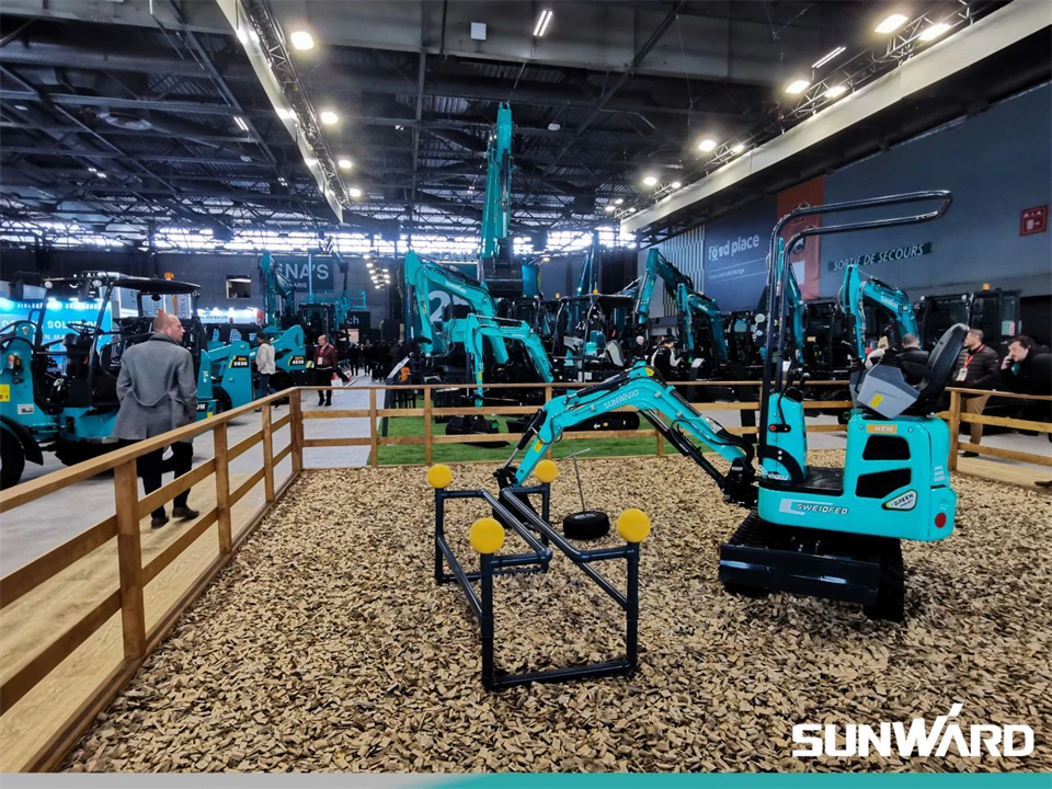 UED在线官网网页版(中国)唯一官方网站智能携创新成果亮相2024年法国巴黎工程机械展