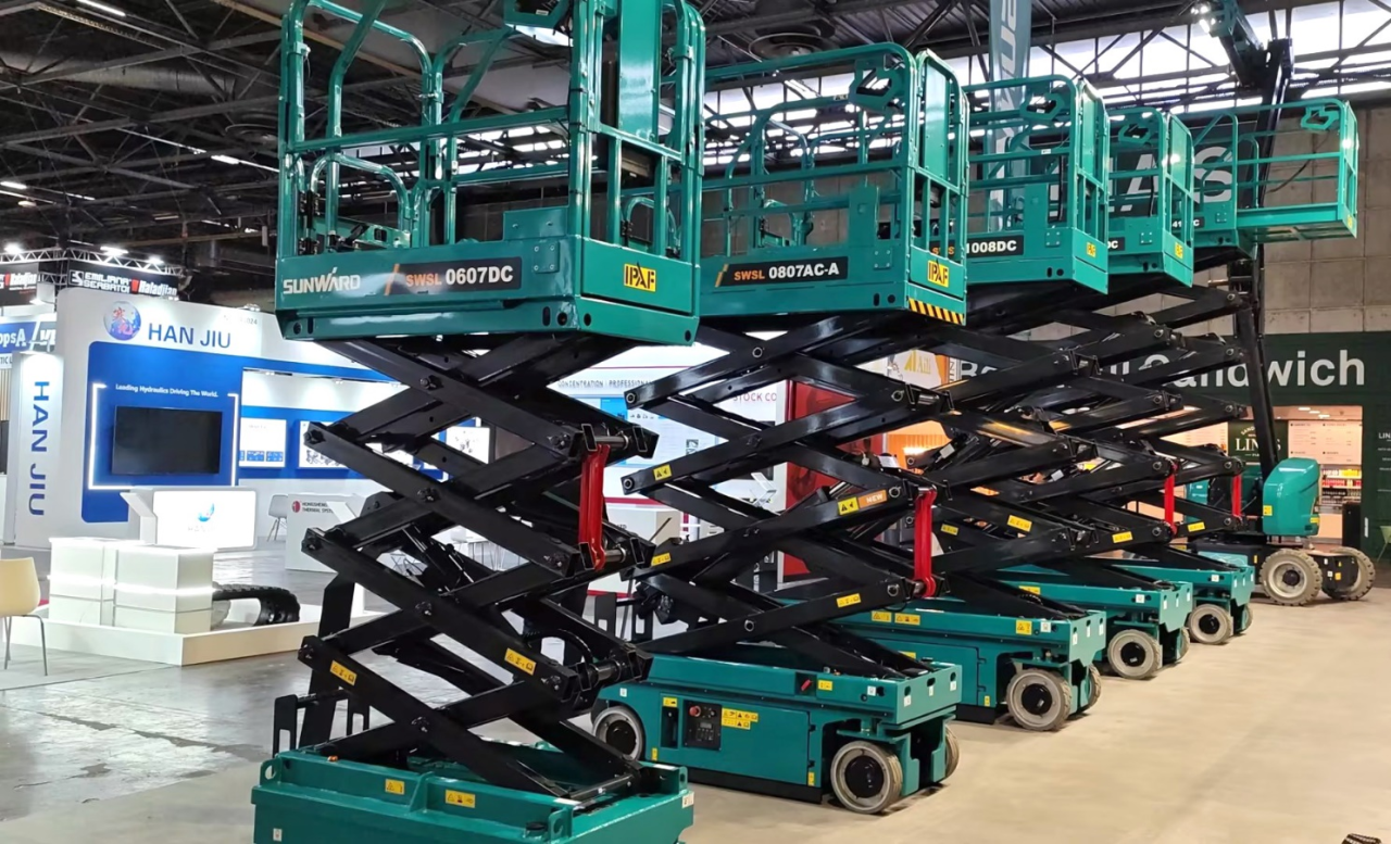 UED在线官网网页版(中国)唯一官方网站智能高空机械闪耀2024法国工程机械展