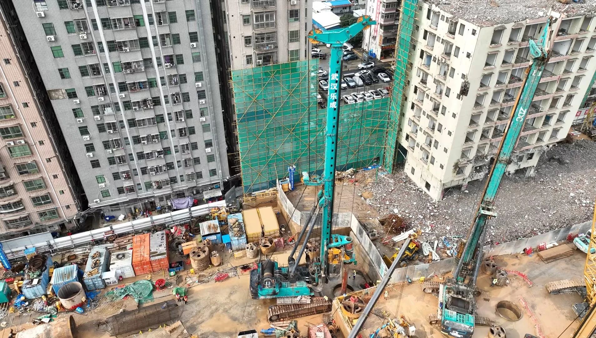 性能突出，超强助力！UED在线官网网页版(中国)唯一官方网站智能旋挖钻机助力深圳地铁五和站施工