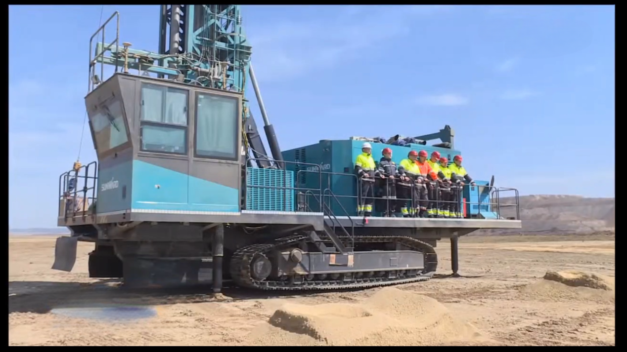 月钻进31518米,UED在线官网网页版(中国)唯一官方网站智能牙轮钻机施工效率创历史新高