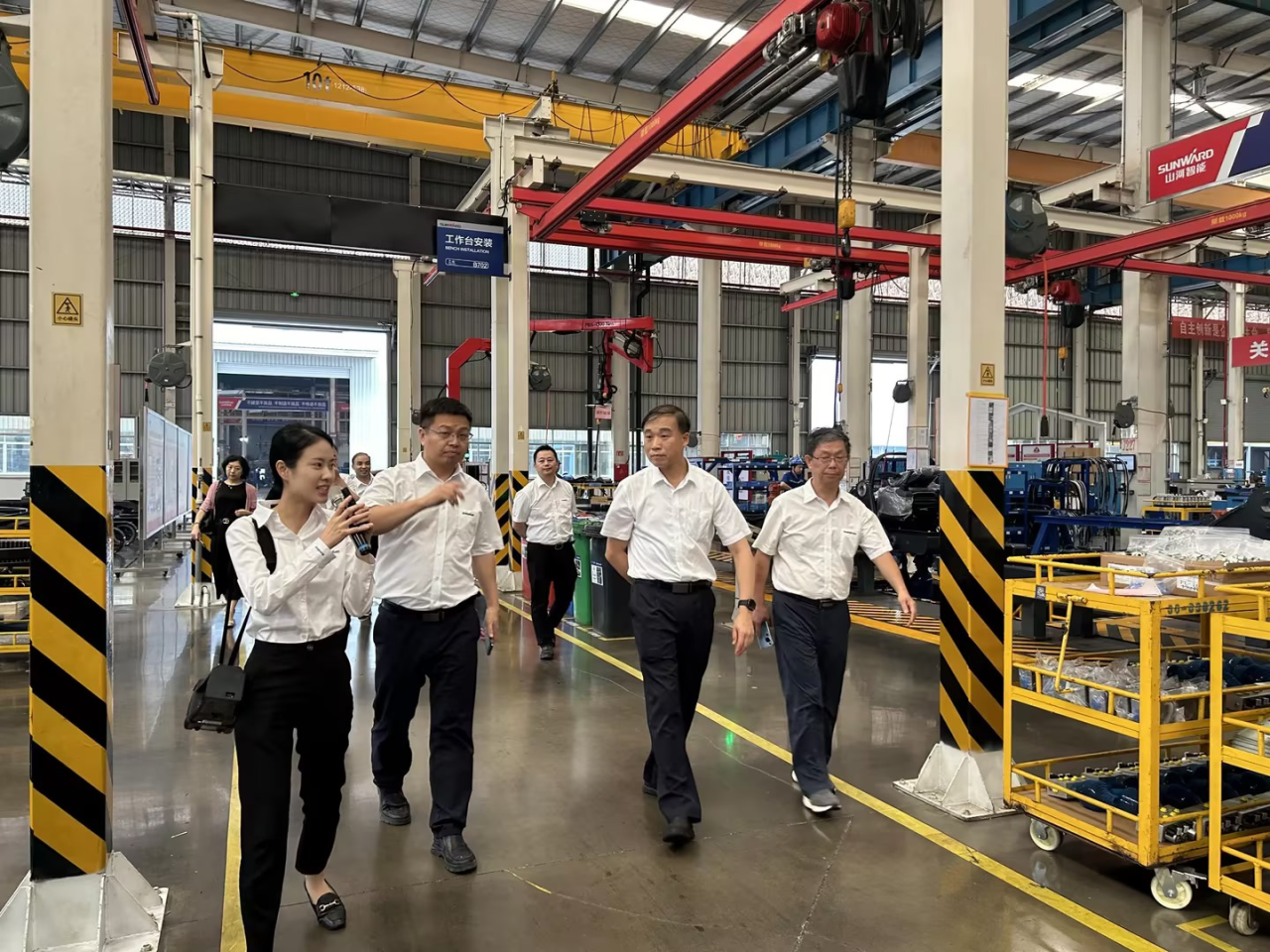 深化交流合作！广州港李明忠副总经理率队莅临UED在线官网网页版(中国)唯一官方网站智能考察交流！
