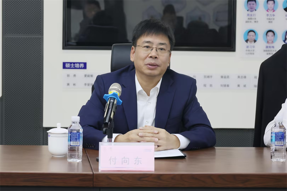 同船出海,共赢未来!中铁九局副总经理刘峻峰一行到访UED在线官网网页版(中国)唯一官方网站智能